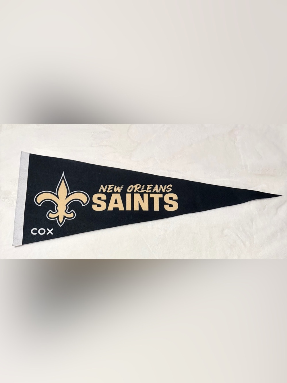 NFL New Orleans Saints Retro Stadium Giveaway Felt Pennant Flag 29x12 NWOT